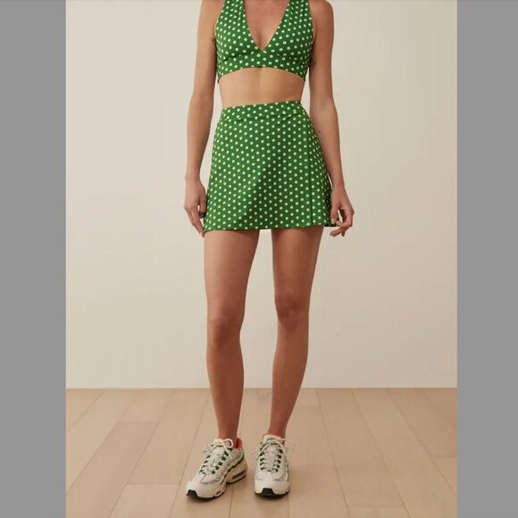 Reformation Ecomove Skirt & V-Neck Cross Back Bra Set | Size M - Picture 1 of 2